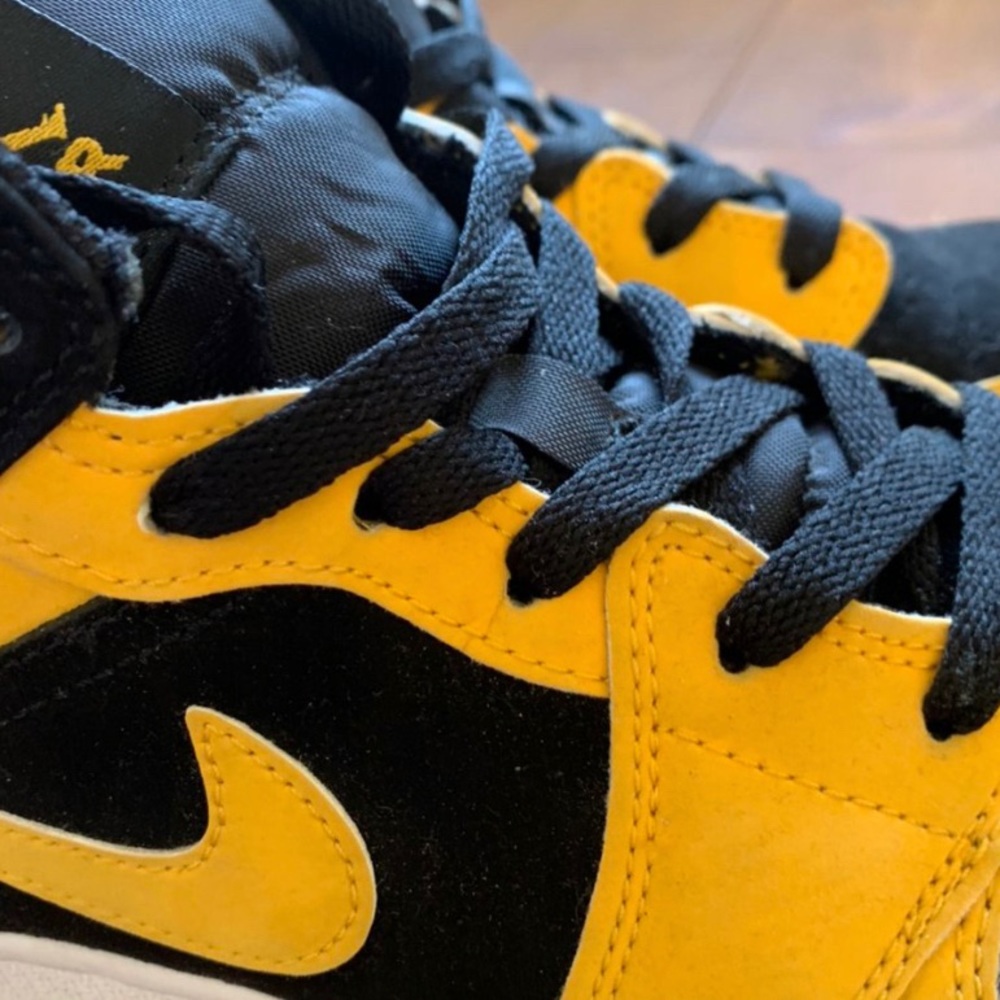 Jordan 1s - Picture 2 of 3